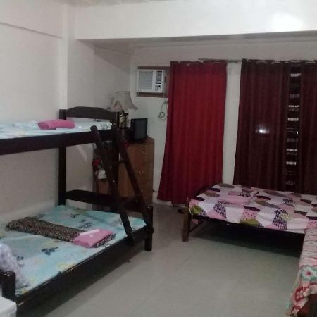 Ekonumi Rooms At Moonwalk Paranaque Paranaque City Exteriör bild