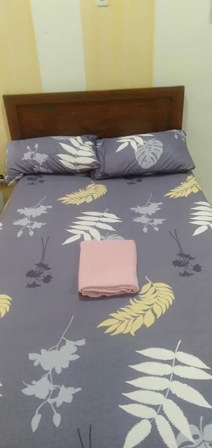 Ekonumi Rooms At Moonwalk Paranaque Paranaque City Exteriör bild