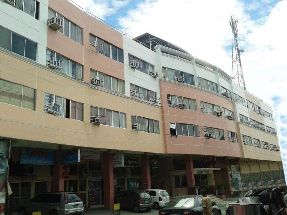 Ekonumi Rooms At Moonwalk Paranaque Paranaque City Exteriör bild