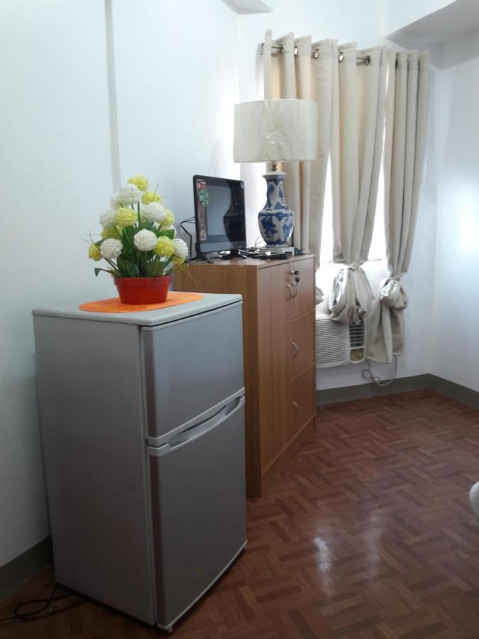 Ekonumi Rooms At Moonwalk Paranaque Paranaque City Exteriör bild